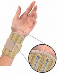 Mueller - Mueller Reïnforced wrist brace - beige - one size